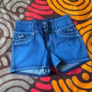 NEW!! Colombian butt lifting shorts!!